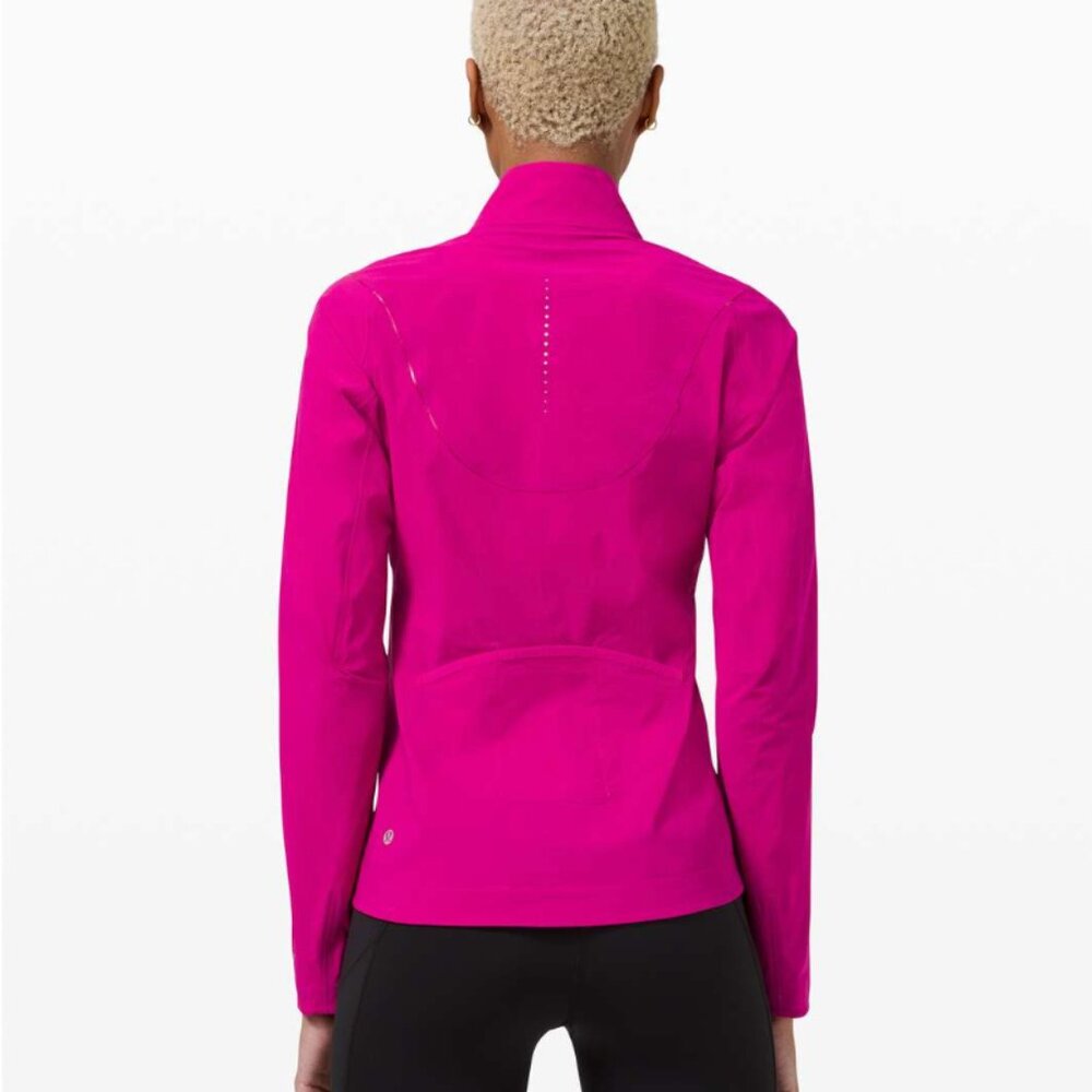 Lululemon Fast and Free Windbreaker Ripened Raspberry - Picture 4 of 11